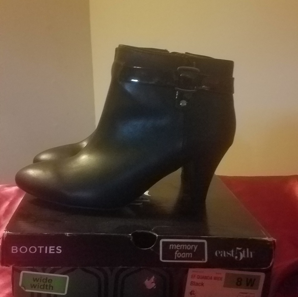 East 5th black booties